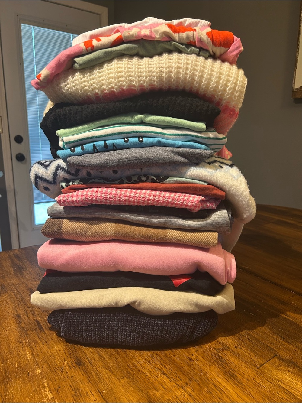 Bundle of 20 Women’s Large Tops